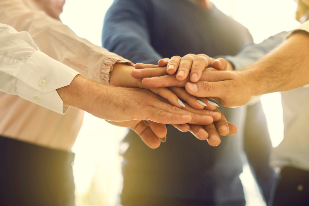 Mejorar el desempeño y la competitividad de las asociaciones